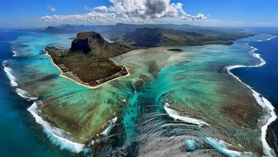 Descubren bajo el mar rastros de un antiguo continente