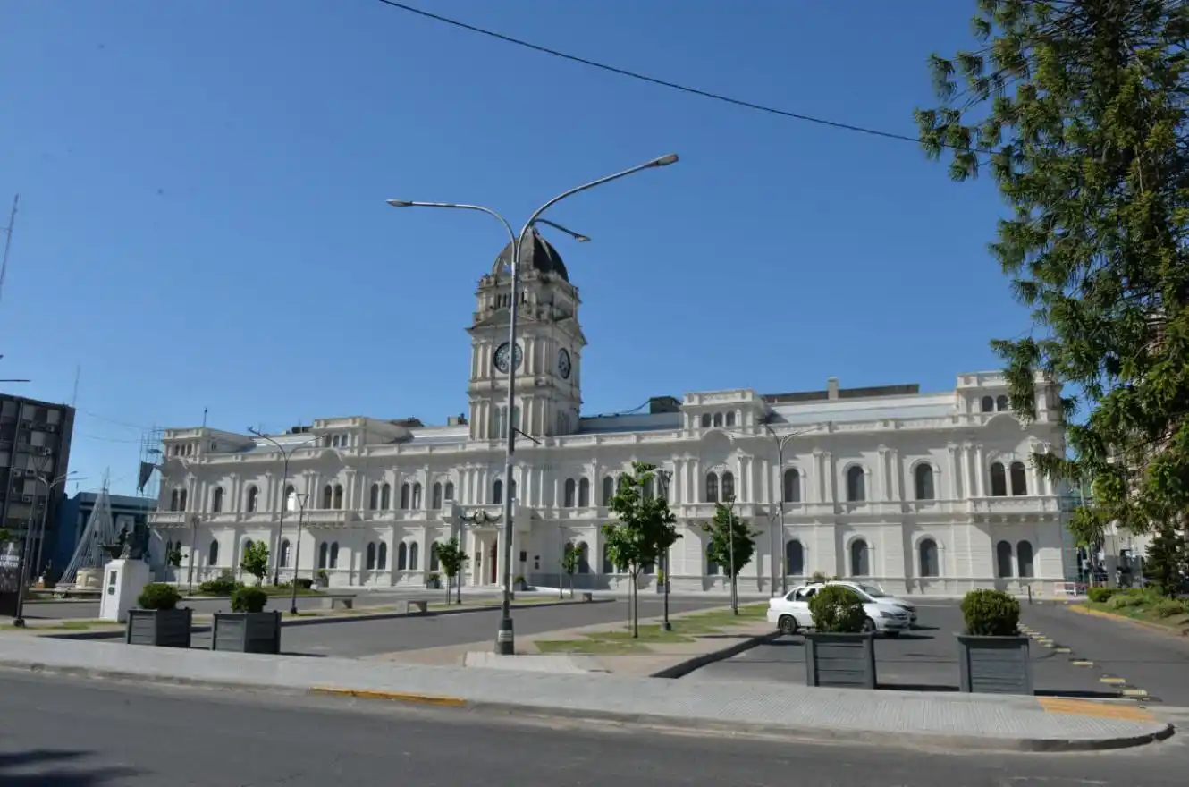 Entre Ríos figura entre las 10 provincias que menos ingresos generaron en el primer semestre