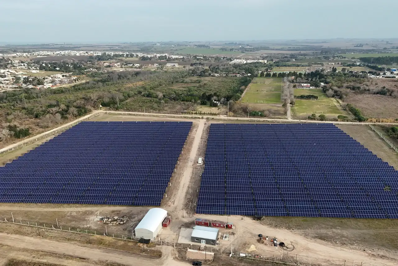 Parque Solar de Paraná: avanza la obra y se acerca su puesta en marcha