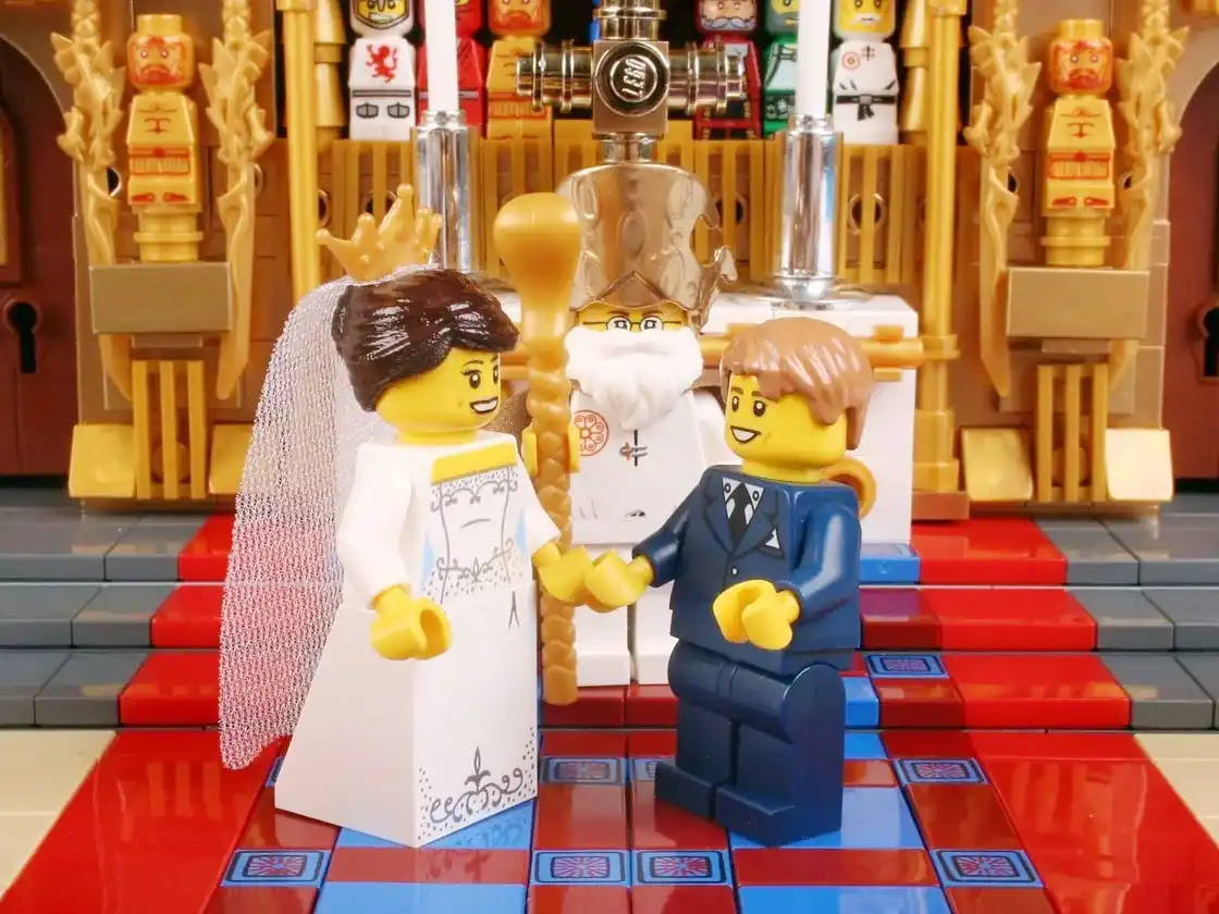 Polémica en el Museo de Ciencias de Londres por afirmar que las piezas de Lego «se aparean» de forma heteronormativa