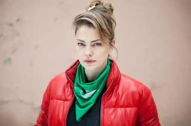 Dolores Fonzi le devolvió gentilezas a Flor de la V
