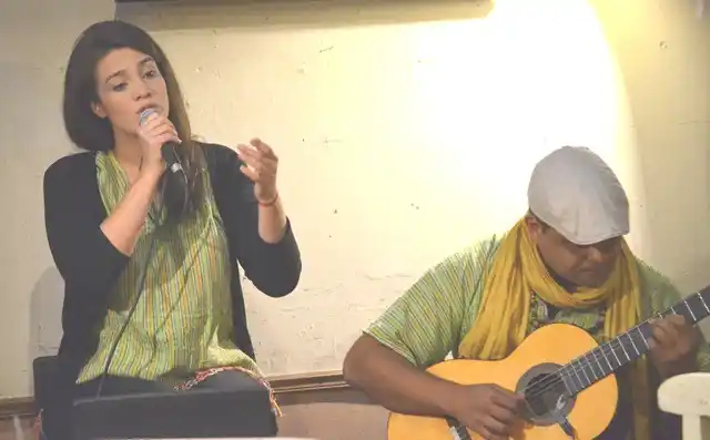 La cantautora Florencia Bobadilla sube al escenario del 100 x 100