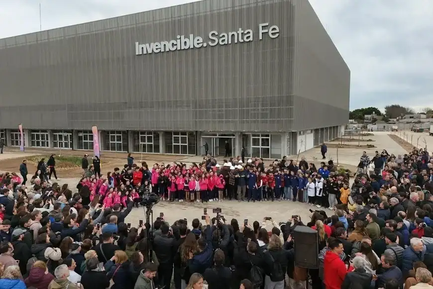 Invencible Santa Fe - 4