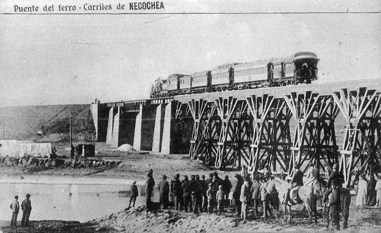 En aquellos años, el tren era mucho más que un medio de transporte