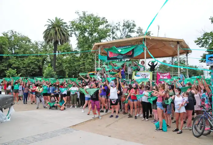 El Gobierno aprobó la reglamentación de la ley de Acceso a la Interrupción Voluntaria del Embarazo