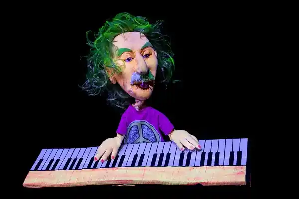 Llega por primera vez toda la magia del Teatro Negro de Bulgaria