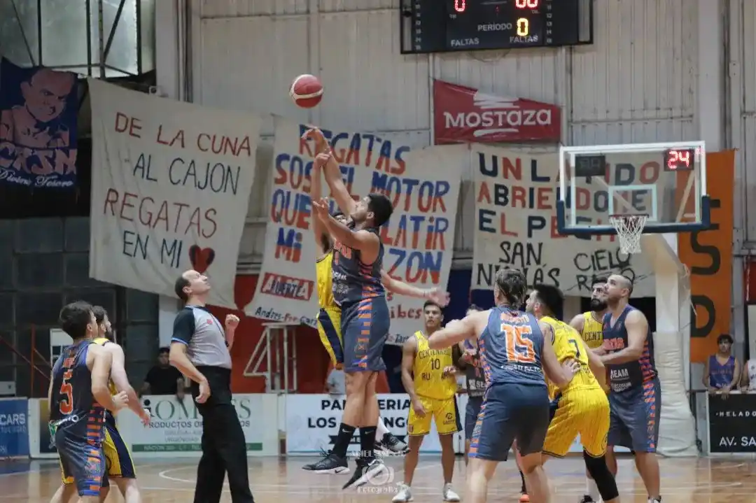 Liga Federal: Centenario cayó en su visita a Regatas de San Nicolás