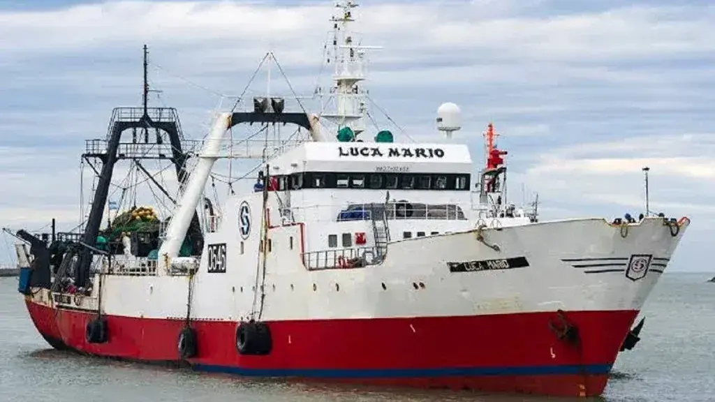 Puerto Deseado: Prefectura busca a un tripulante de un buque