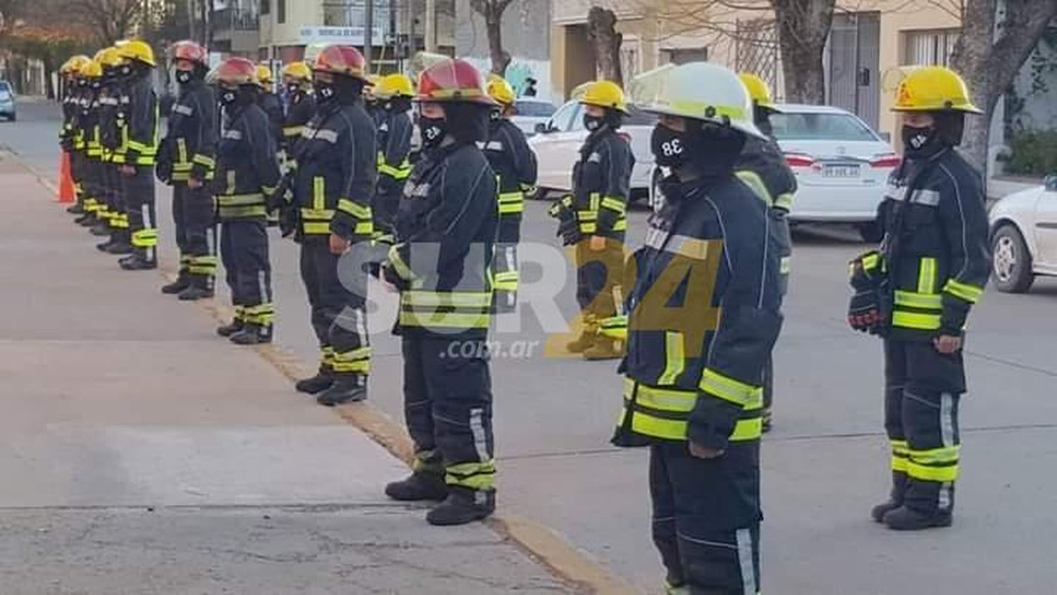 Media sanción al proyecto de Real en beneficio de bomberos