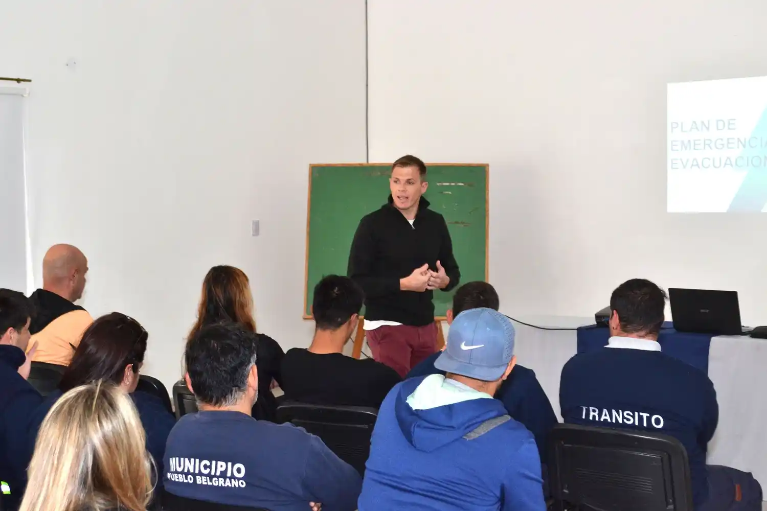 En Pueblo Belgrano capacitaron a sus trabajadores en seguridad y salud