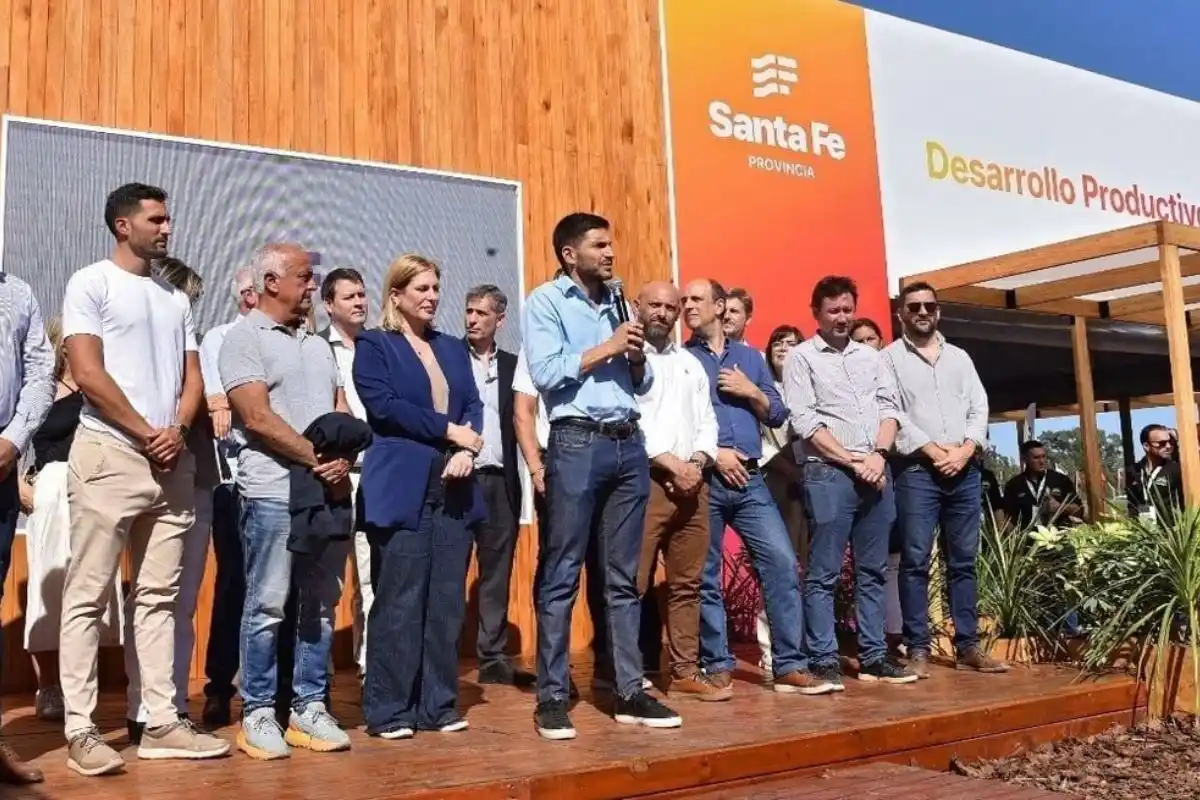 Maximiliano Pullaro presentó una batería de anuncios en materia de financiamiento. Crédito: Gobierno de Santa Fe