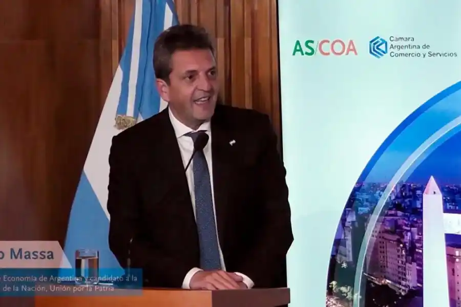 Massa:  “En 2024 auguramos un año muy distinto al actual”