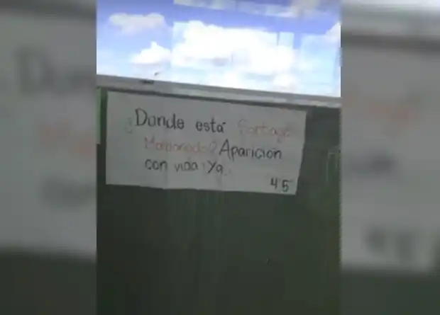 Fiscales de Cambiemos removieron exposición sobre Santiago Maldonado en Ramos Mejía