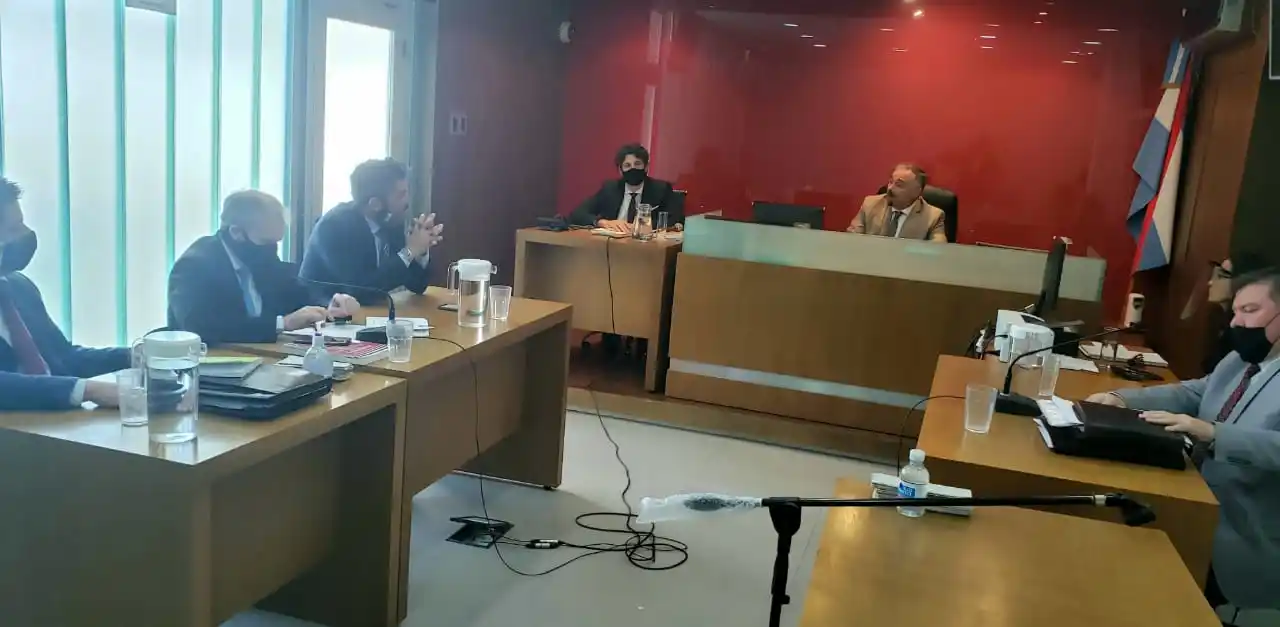 Juicio por jurados: Ordenan la captura nacional e internacional de Carlos Iván Caminos