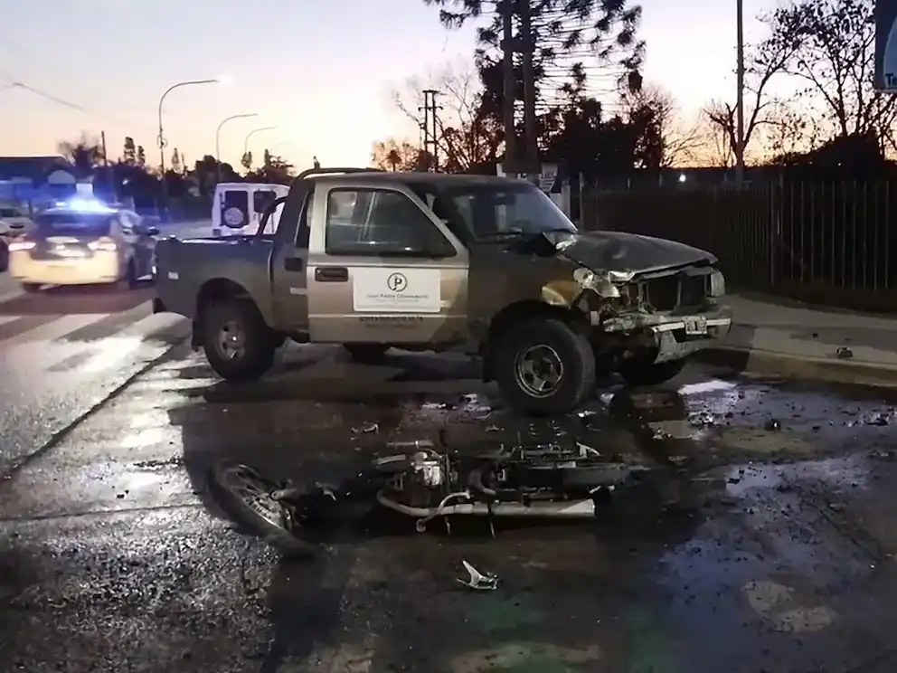 Un hombre de 36 años perdió la vida cuando circulaba por la Ruta 188 y una Ford Ranger se le cruzó.