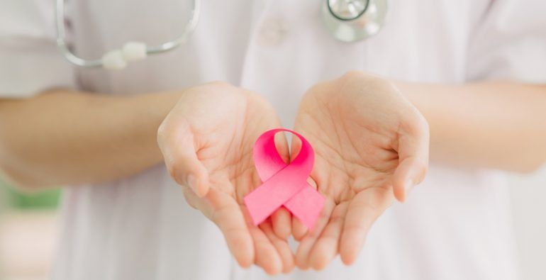 En Uruguay harán gratis las cirugías de prótesis mamarias
