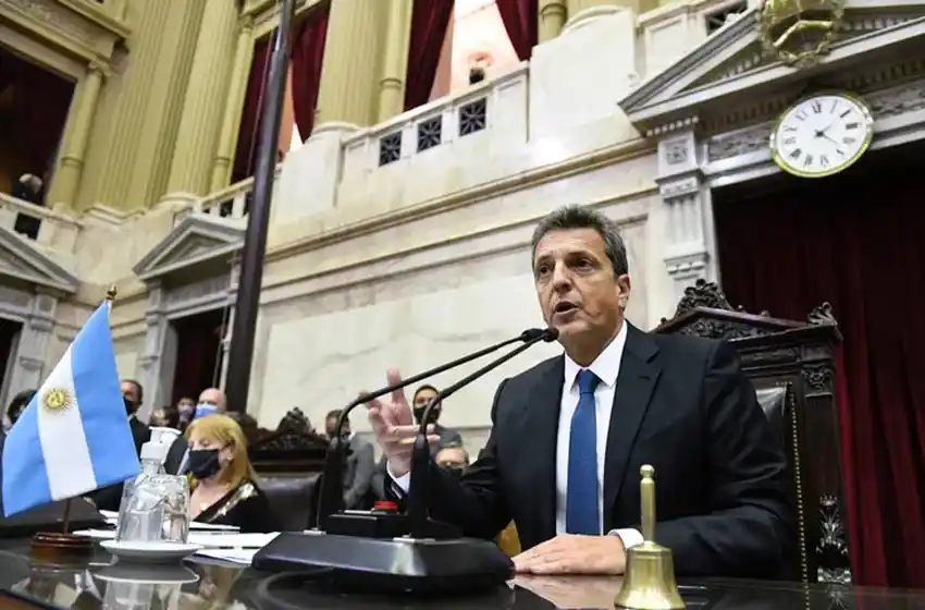 Massa renunció a Diputados: «Mañana empieza una nueva etapa y voy a venir al Congreso a buscar consensos»