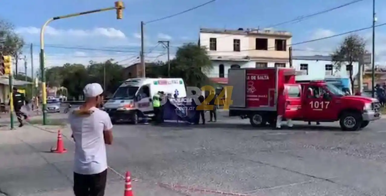 Una nena cayó de un auto en movimiento y murió atropellada