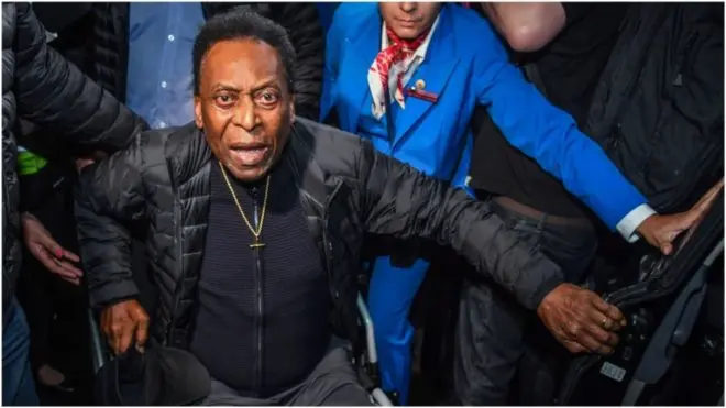 Pelé: «Estoy bien, que la pelota siga rodando»