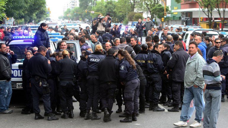 Convocan a un "paro y sirenazo" de la Policía en toda la Provincia