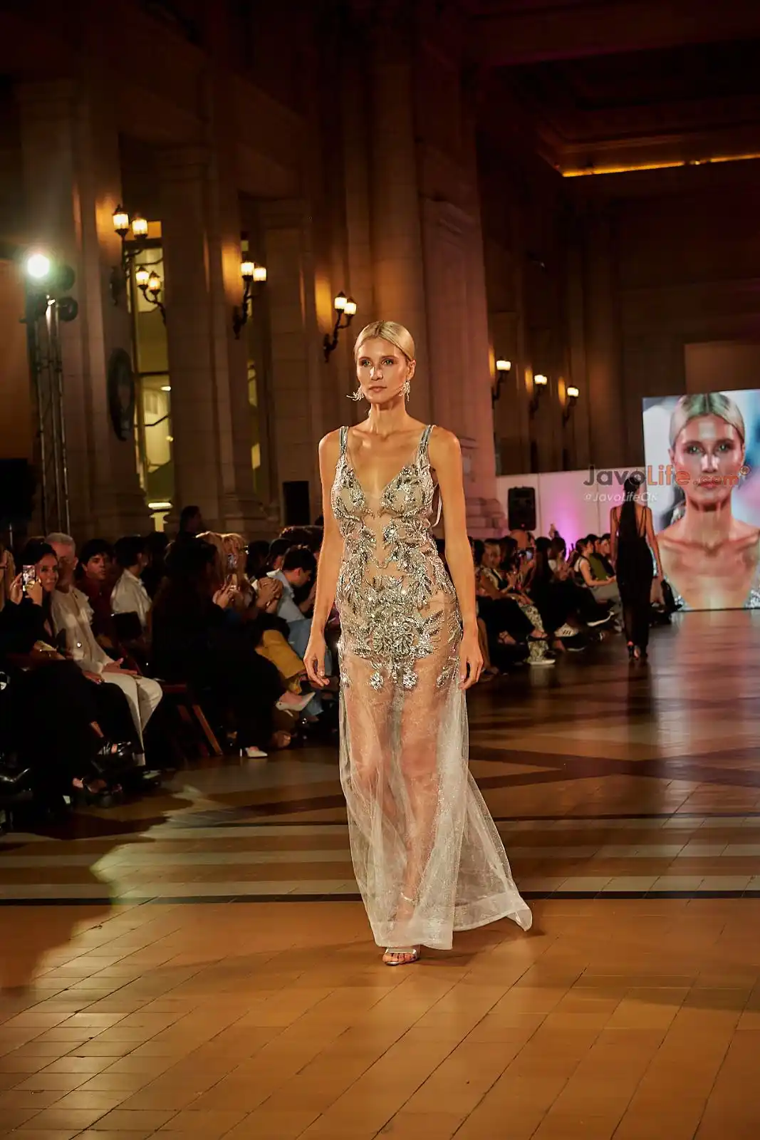 Antonella Fashion Week - 3