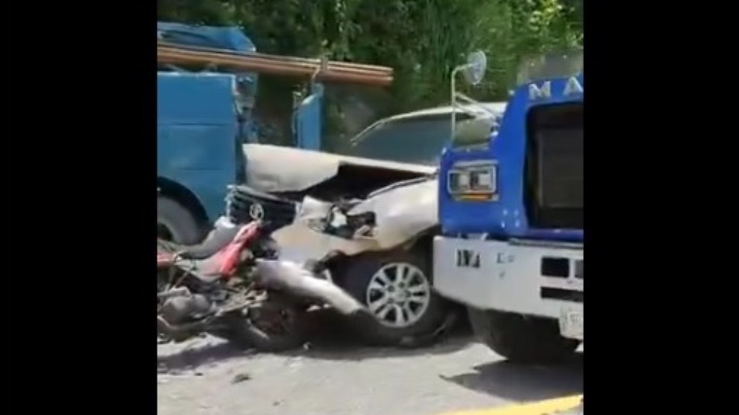 Choque múltiple en la Autopista Regional del Centro involucra a más de 10 vehículos