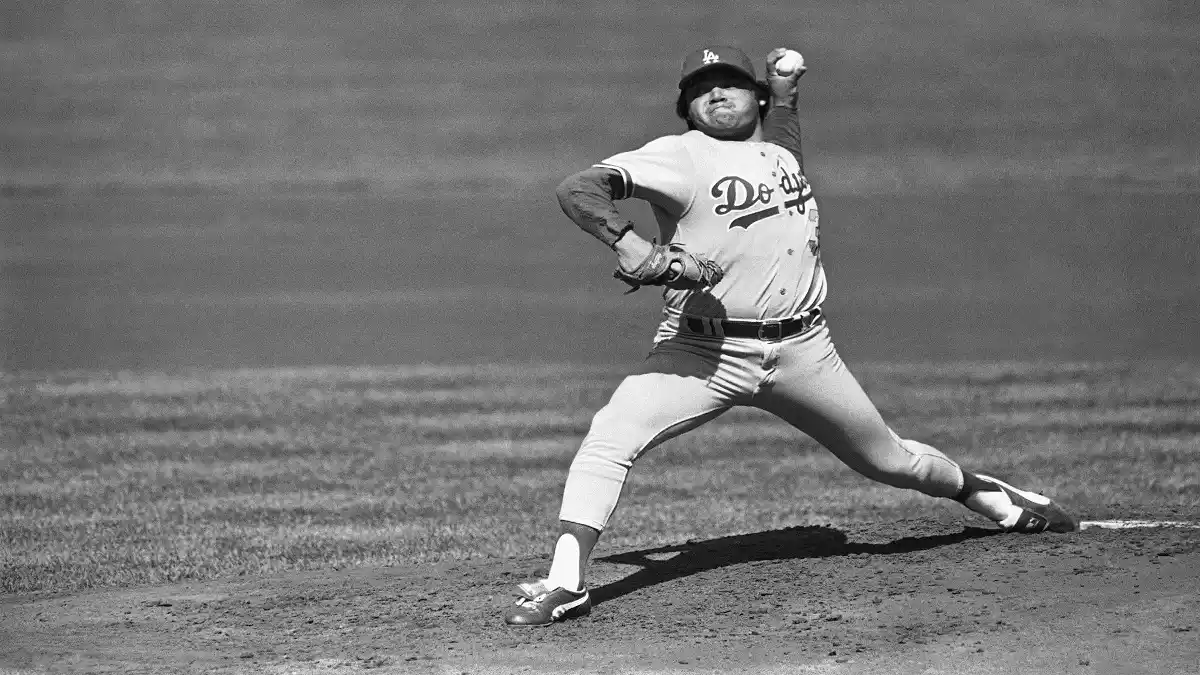 El mundo del BÉISBOL llora la muerte del legendario FERNANDO VALENZUELA