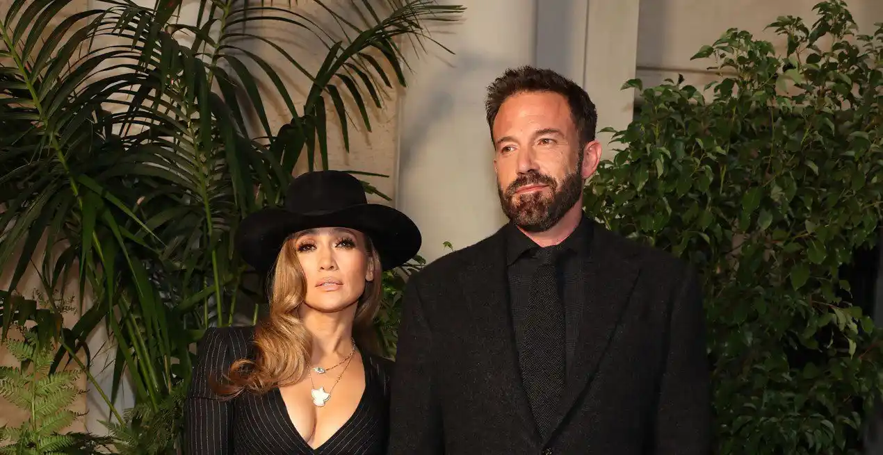 JLo celebra el amor con Ben Affleck hasta el infinito con revelador tatuaje (Foto)