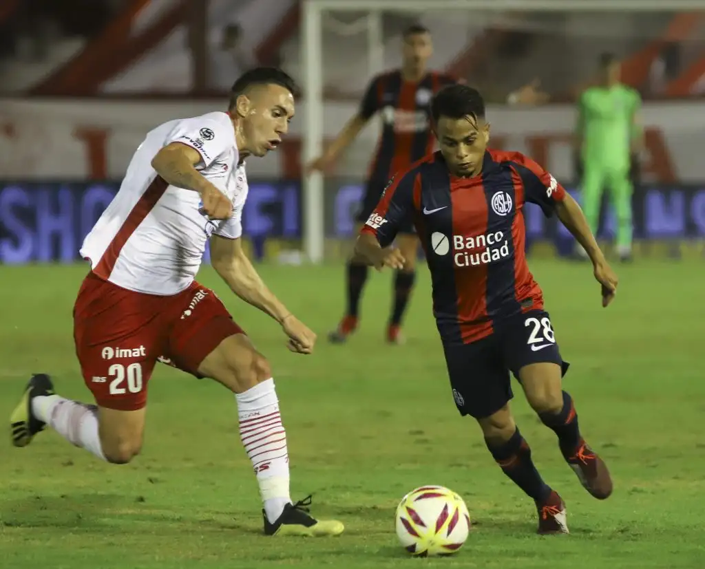 San Lorenzo avanzó con la fuerza de los penales