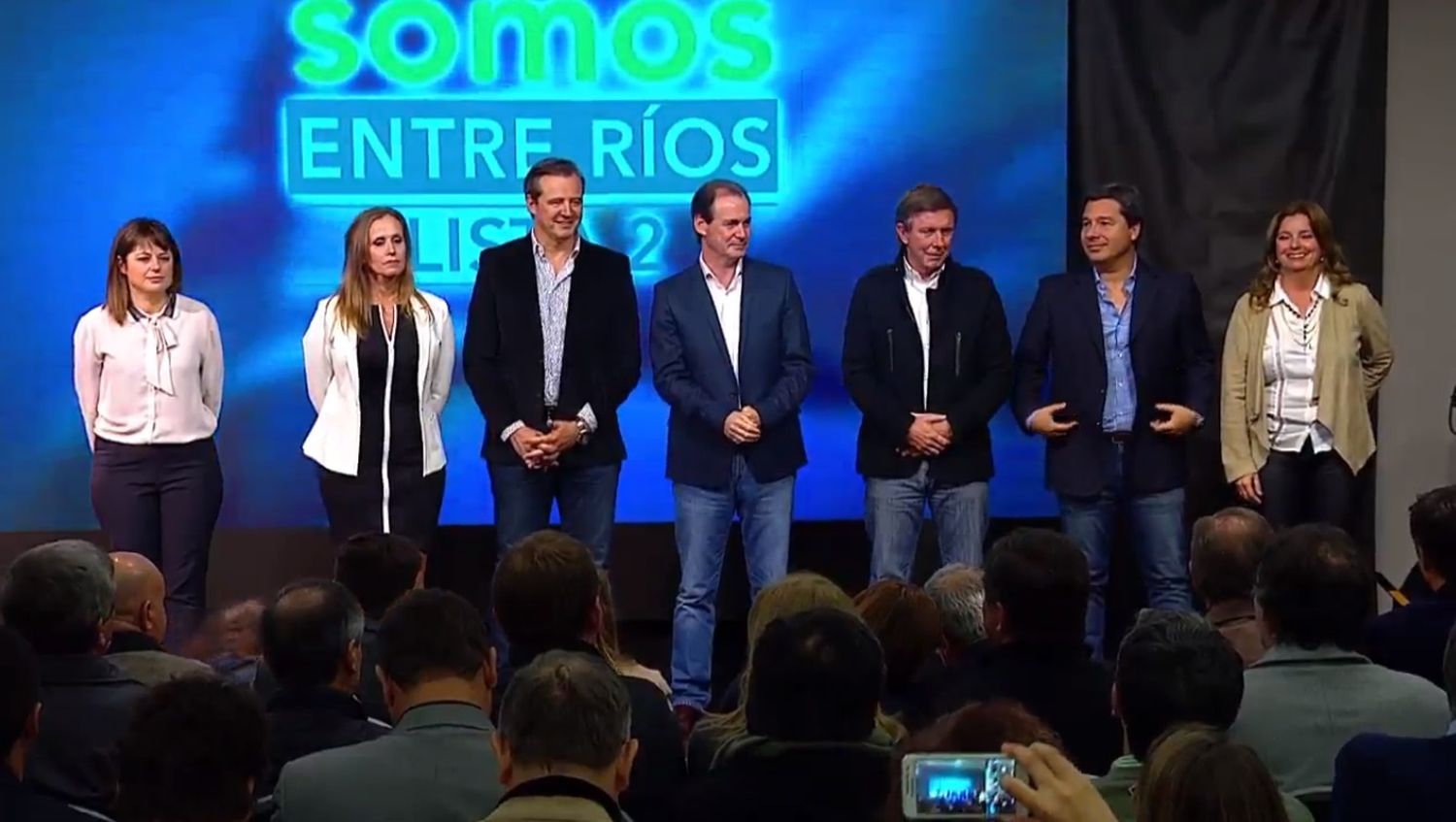 Bordet lanzó la lista oficial insistiendo por la unidad en el PJ y pegándole a Macri