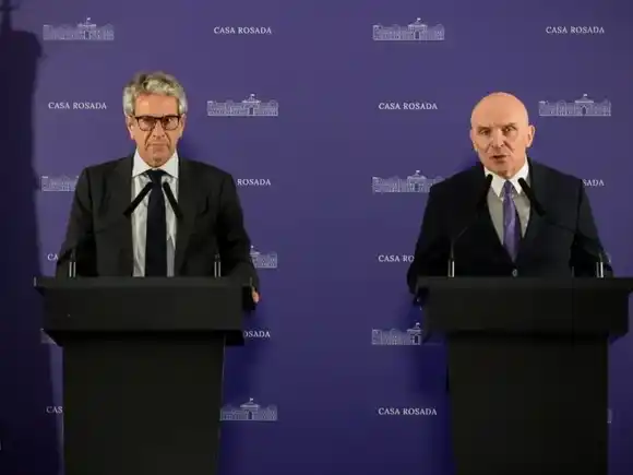 El Gobierno lanzó el proyecto de "Inocencia Fiscal" para los argentinos que tengan dólares en el colchón