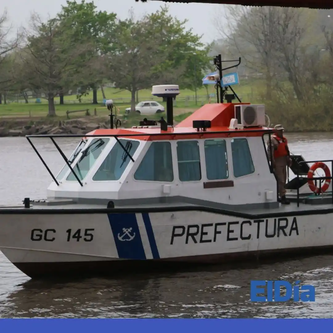 Avanza el rastrillaje: las fotos de la desesperada búsqueda en el río Gualeguaychú