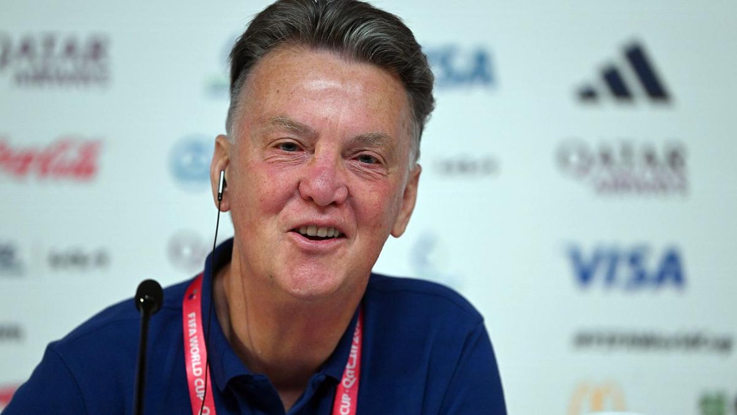 Van Gaal reconoció que "no será fácil" lidiar con la hinchada de la Argentina