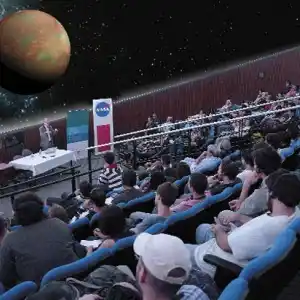 Así se vio Plutón desde el Planetario de La Plata