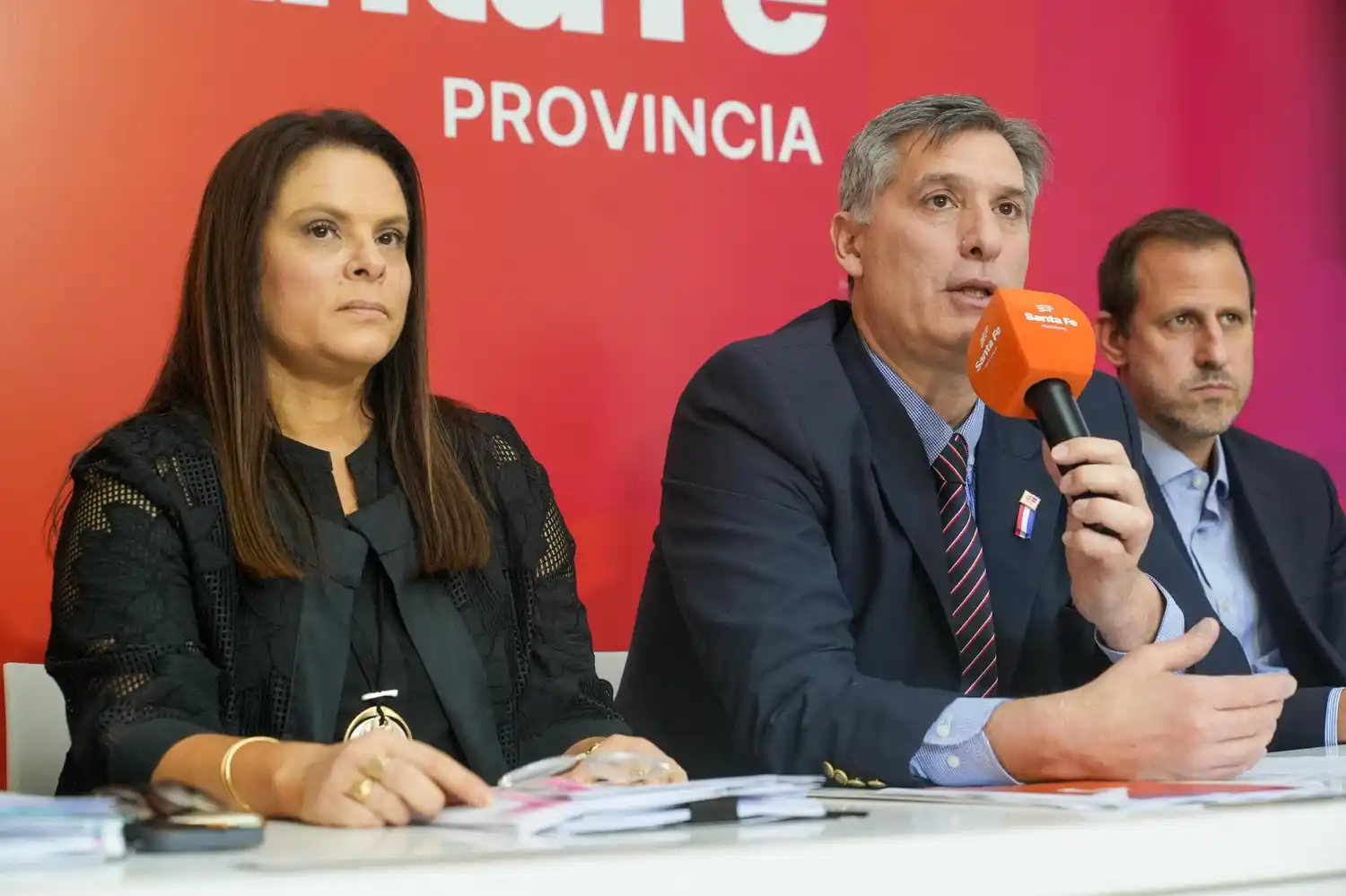 Pablo Olivares encabezó la conferencia de prensa.