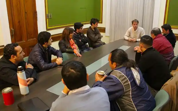Piaggio se reunió con la Comisión de Carrozas Estudiantiles