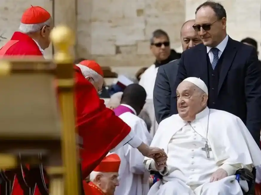 El Papa Francisco reapareció en el Domingo de Ramos. Crédito: @oscarguaraira1
