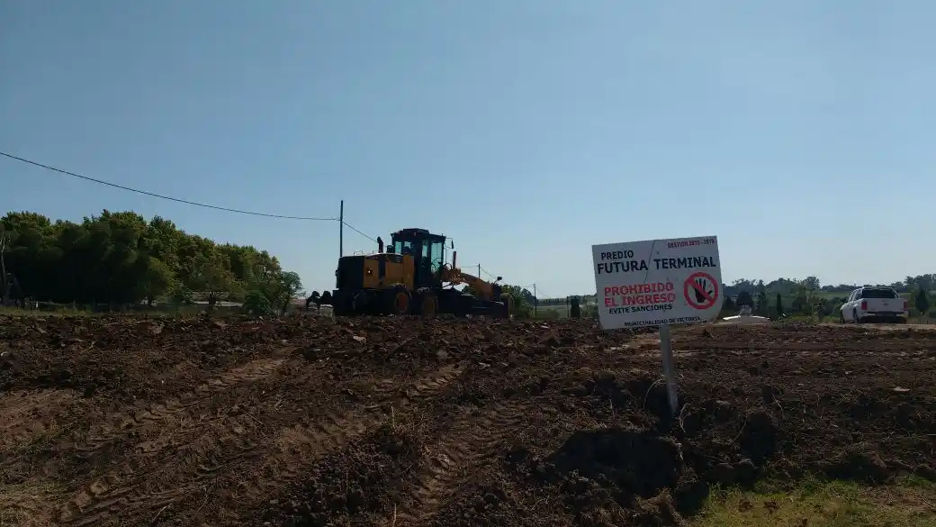 Importante movimiento de suelo en el predio de la futura terminal
