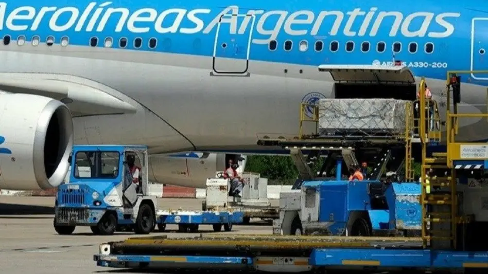 Cuarto vuelo de Aerolíneas hacia Moscú: partirá esta noche para traer 400.000 dosis de Sputnik