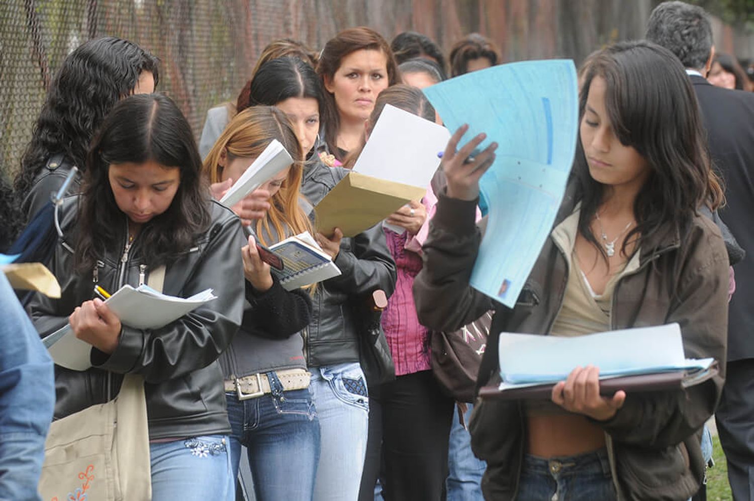 La dignidad humana y el desempleo de los jóvenes