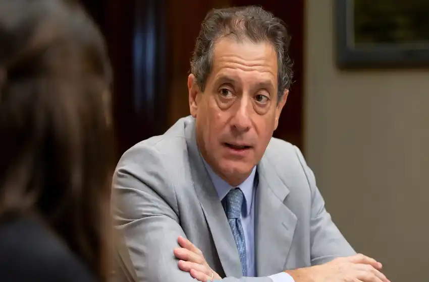 Restricciones al dólar: «El blue es un mercado delictivo», afirmó el presidente del Banco Central