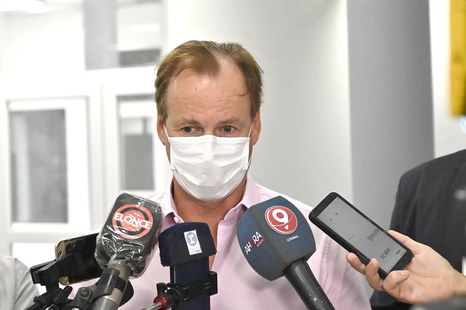 Bordet aseguró que el sistema sanitario “está soportando perfectamente” la ola de contagios