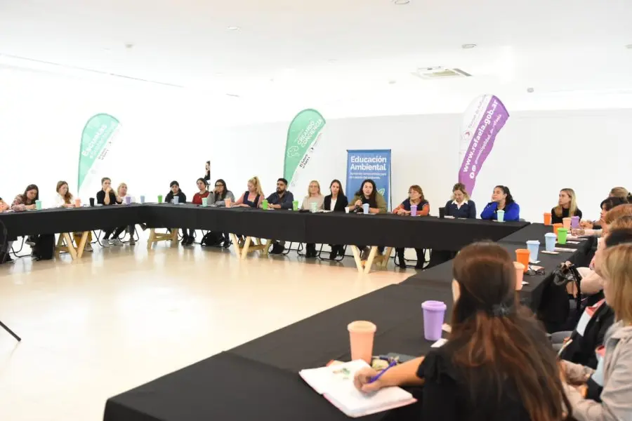 El municipio y directivos definen estrategias de educación ambiental