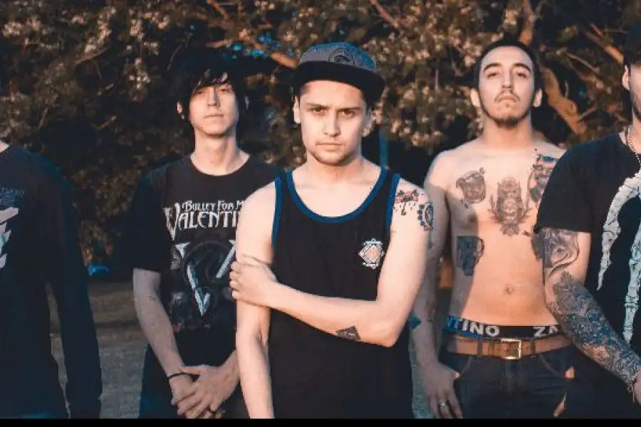 Umbrhal comprende géneros como post-hardcore, metalcore, metal alternativo y pop-punk.