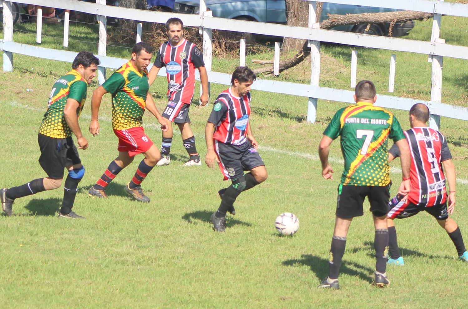 tras la jornada del pasado sábado se conocen los semifinalistas del torneo de Fútbol Senior en Yaguari.