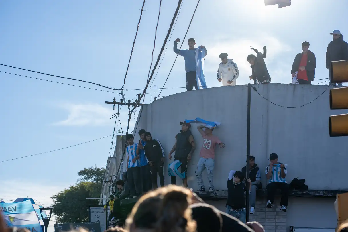 Los festejos en San Pedro de la victoria de Argentina frente a Egipto en el Mundial 2026 - 7