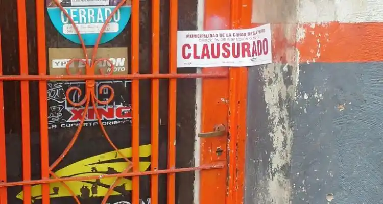 Clausuraron nuevamente un taller de motos