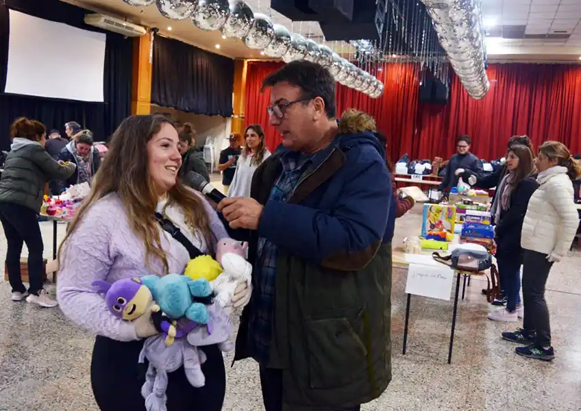 Actitud solidaria. Más de 3.000 juguetes