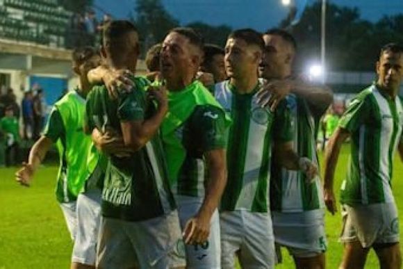 Camioneros ascendió al Federal A