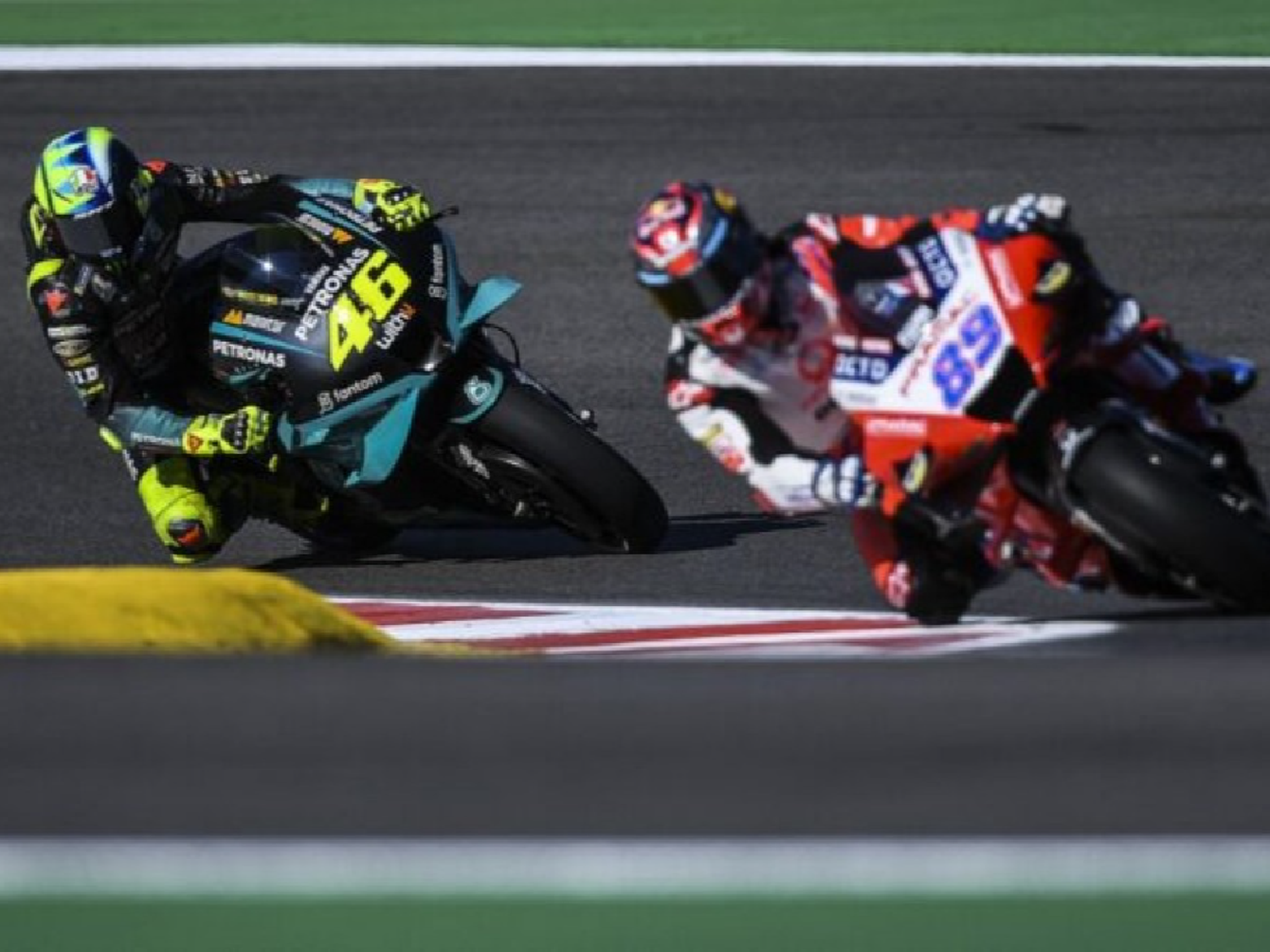 Martin largará en la pole en la última carrera de Valentino Rossi
